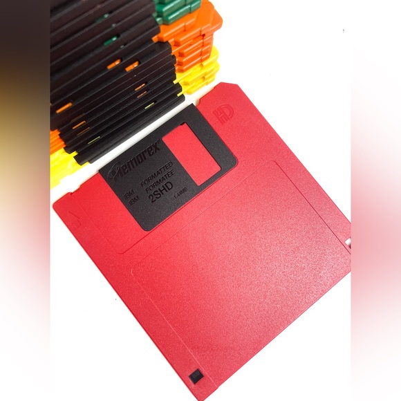 Imation D353FUE Floppy Disk Drive, 3 Iomega Zips, 19 Memorex Floppy Disk BUNDLE - Picture 4 of 6